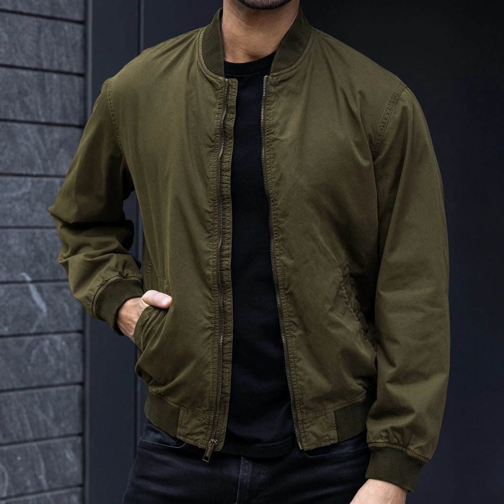 Alpha M Bomber