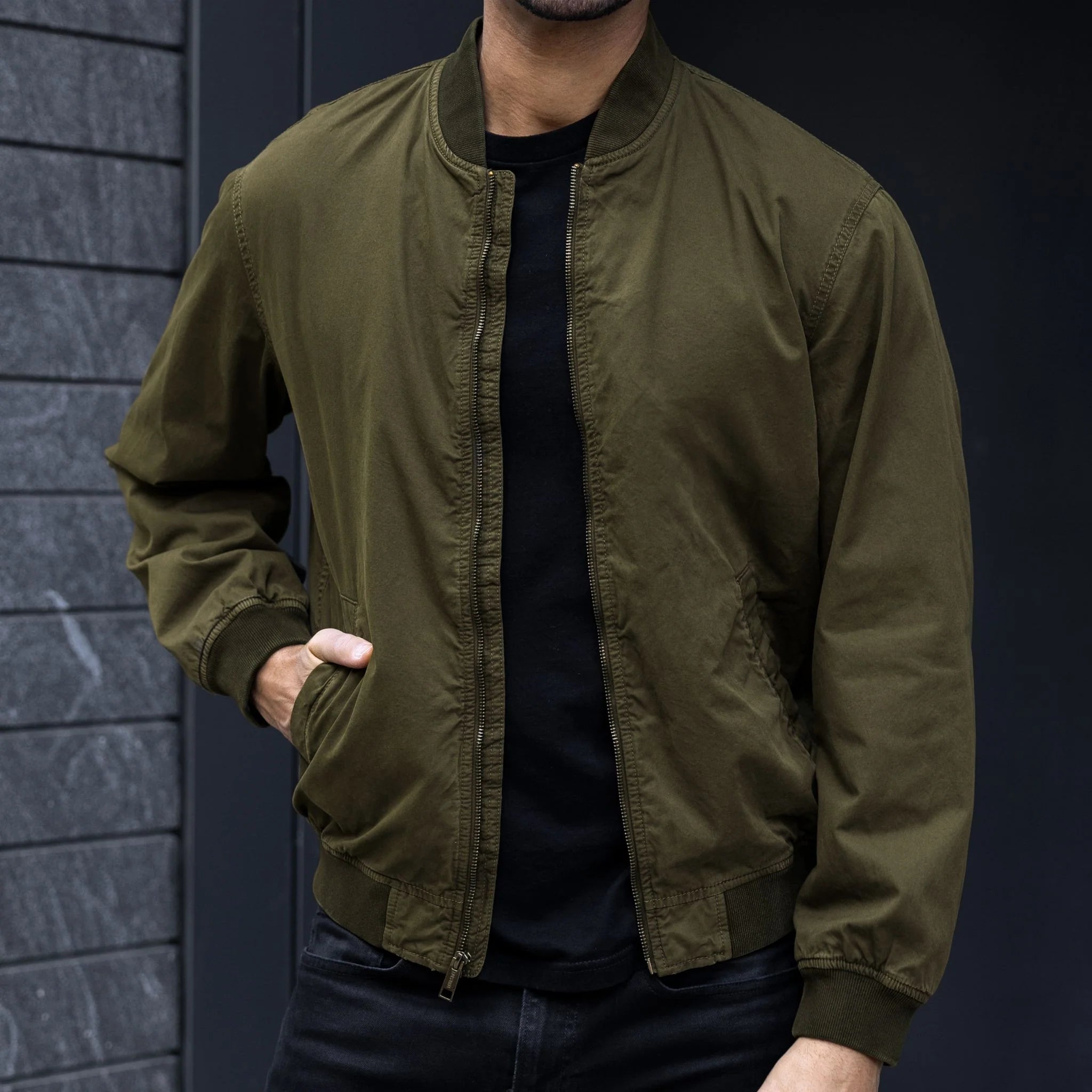 Alpha M Bomber
