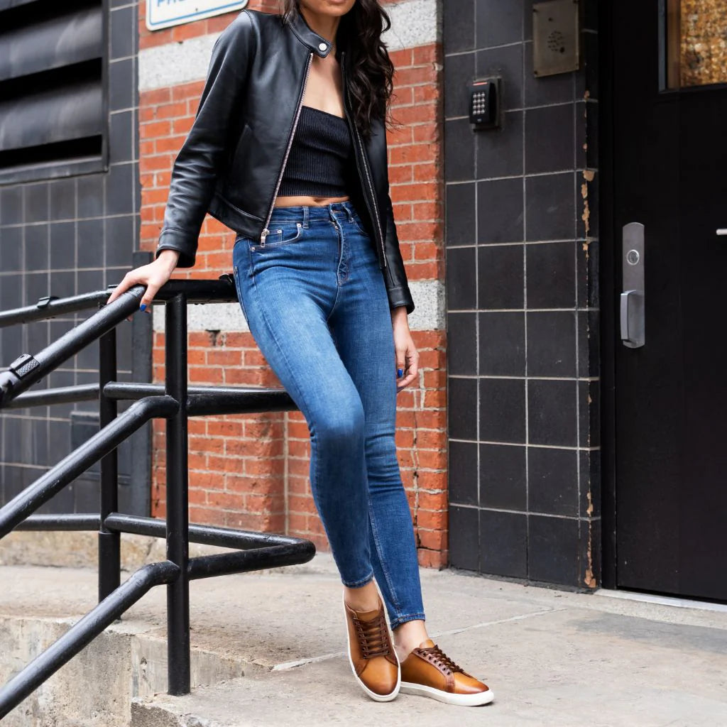 Women's Premier Low Top